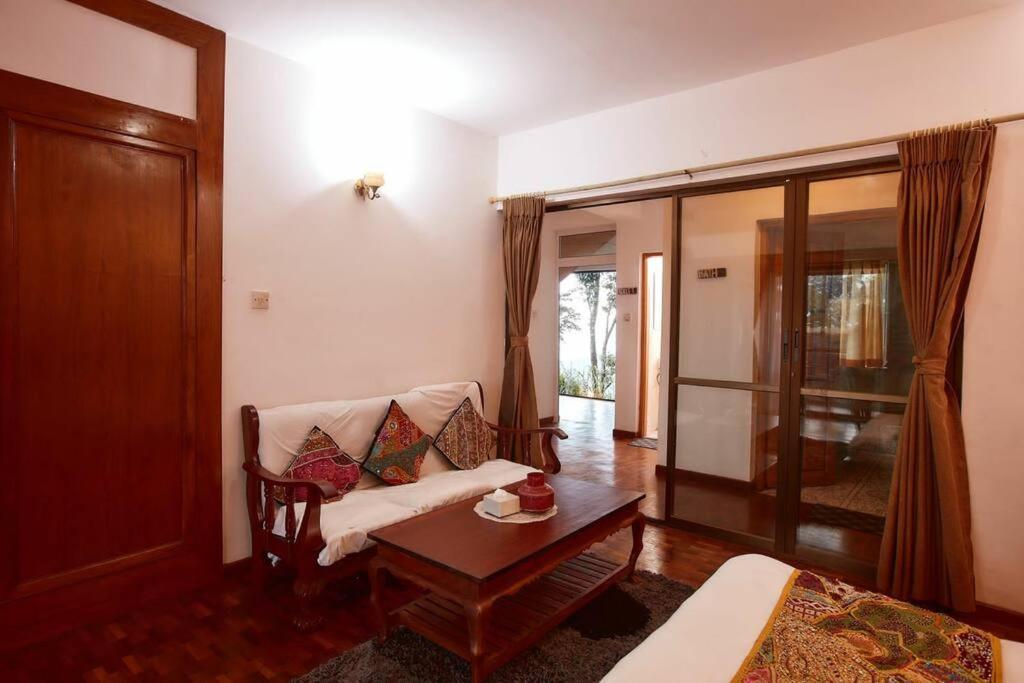 Ghost Villa Pokhara With Mountain View 20Mins From Main Area Ranipauwa Εξωτερικό φωτογραφία